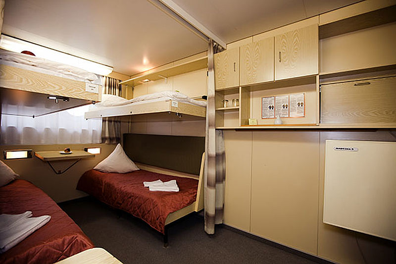 MS Georgy Chicherin quad cabin