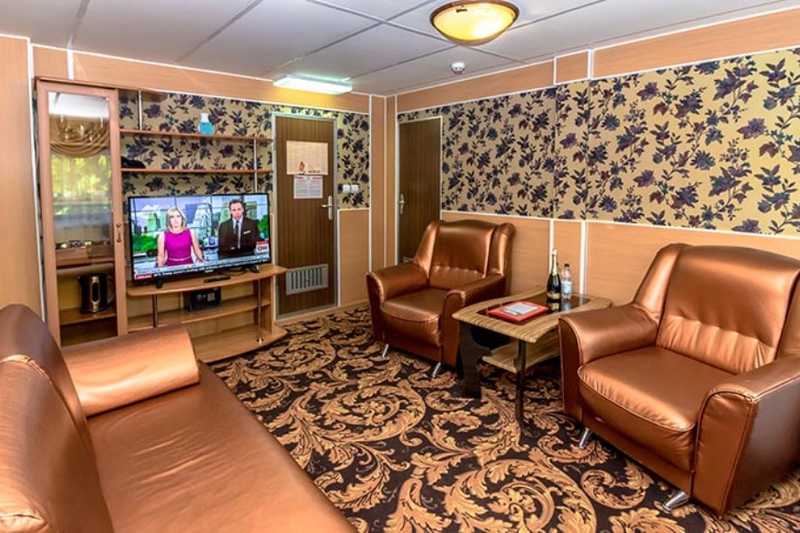 MS Nikolay Chernyshevsky suite