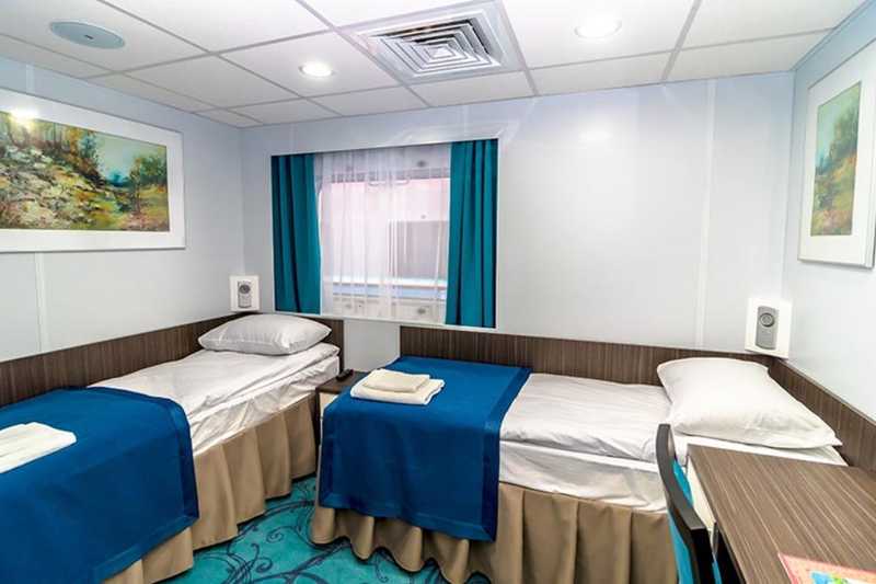 MS Nikolay Chernyshevsky deluxe main deck cabin