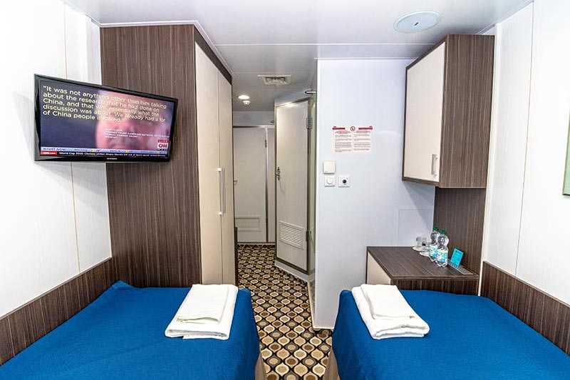 MS Nikolay Chernyshevsky twin cabin