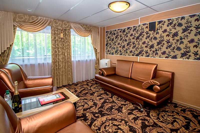 MS Nikolay Chernyshevsky suite