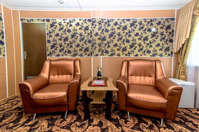 MS Nikolay Chernyshevsky suite