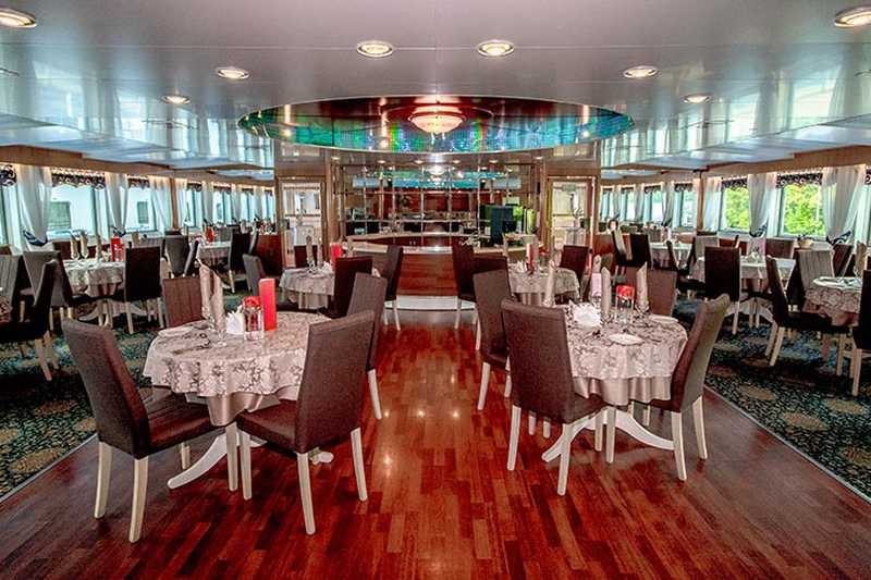 MS Nikolay Chernyshevsky restaurant