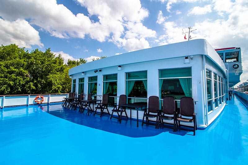 MS Nikolay Chernyshevsky upper deck