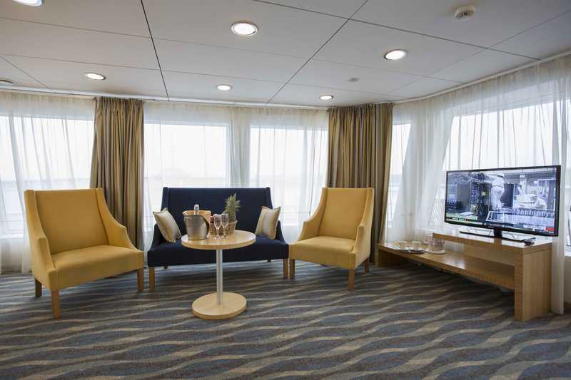 MS Rostropovich Imperial Suite (King Size Bed Double) Middle Deck With Panoramic Balcony