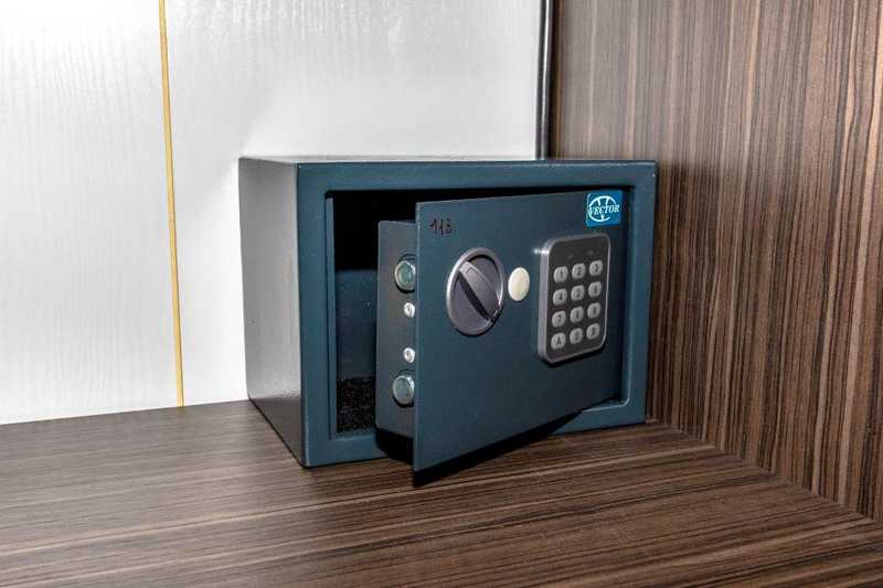 MS Nizhny Novgorod cabin safe