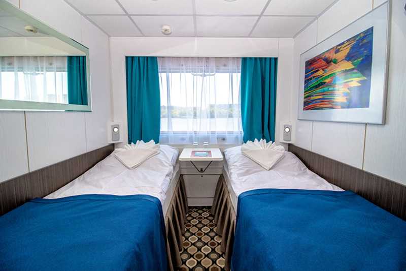MS Konstantin Fedin twin cabin