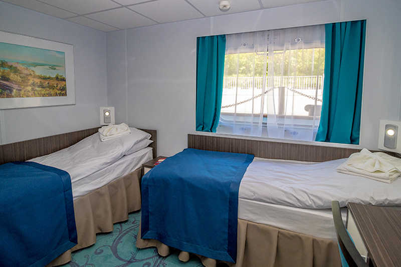 MS Konstantin Fedin twin cabin