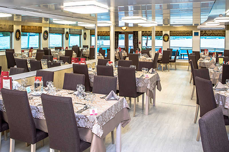 MS Kronshtadt restaurant