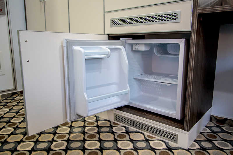 MS Kronshtadt cabin frige