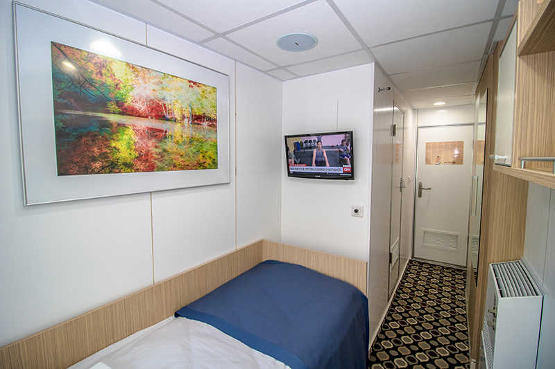 MS Kronshtadt single cabin