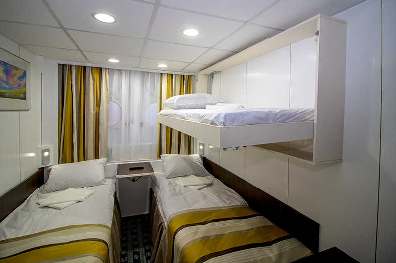 MS Kronshtadt triple cabin