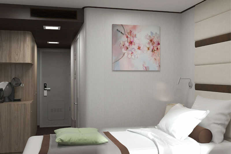 MS Mustai Karim deluxe cabin