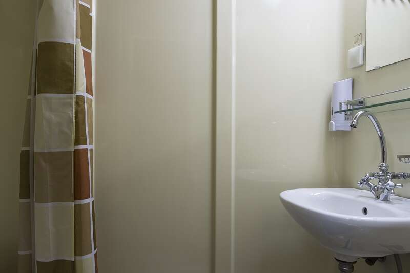 MS Georgy Chicherin cabin bathroom
