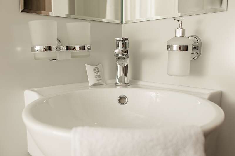 Bathroom on MS Korotkov