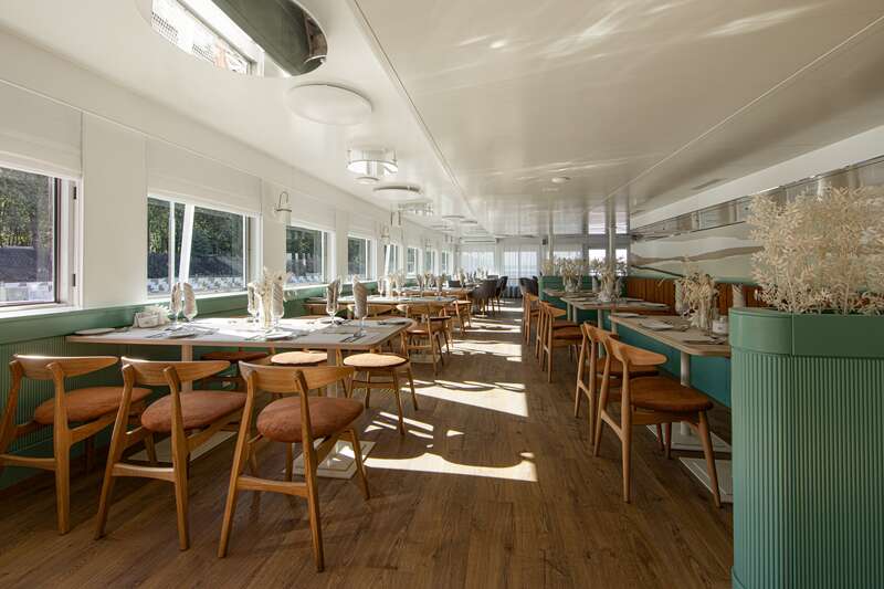 Volga restaurant on MS Konstantin Korotkov
