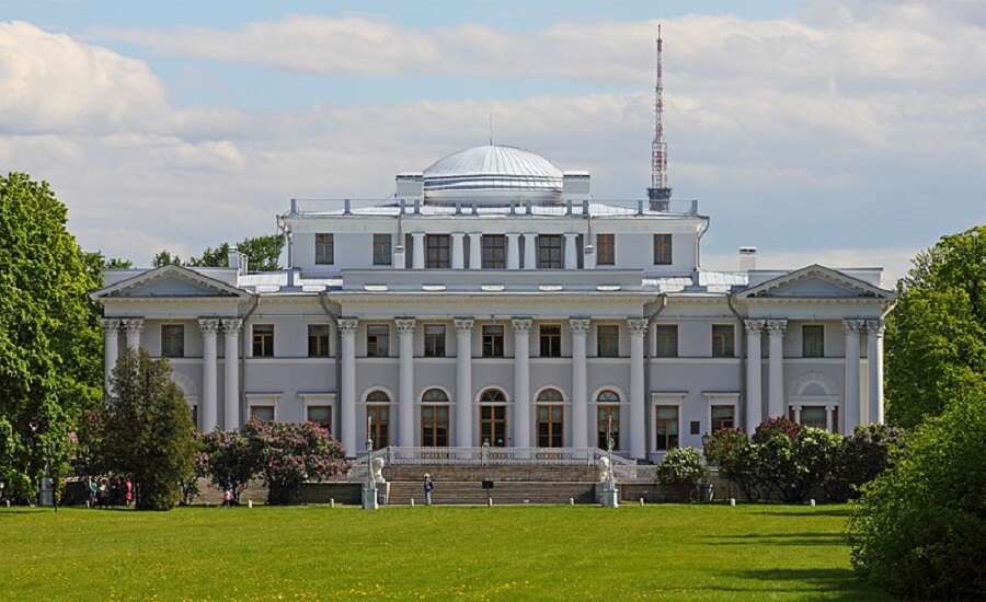 Fairytale Wedding in Russia - Yelagin Palace