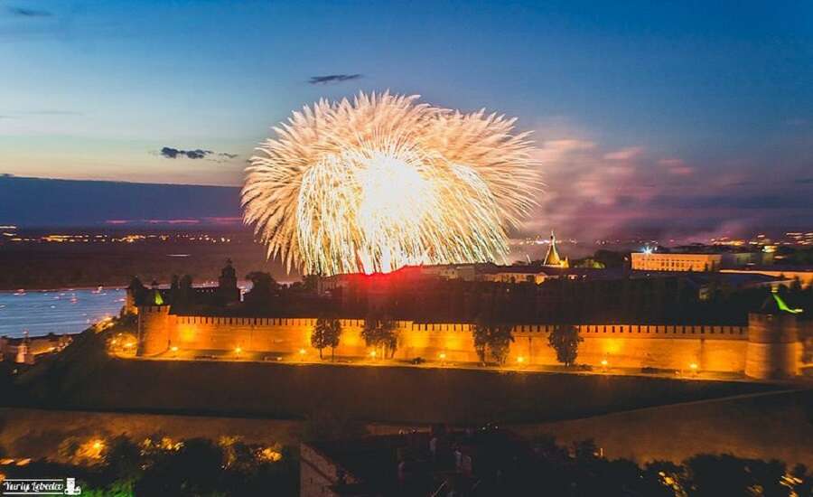 Public holidays in Russis - Labor Day