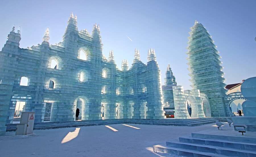 Ice Sculpture -Luzniki