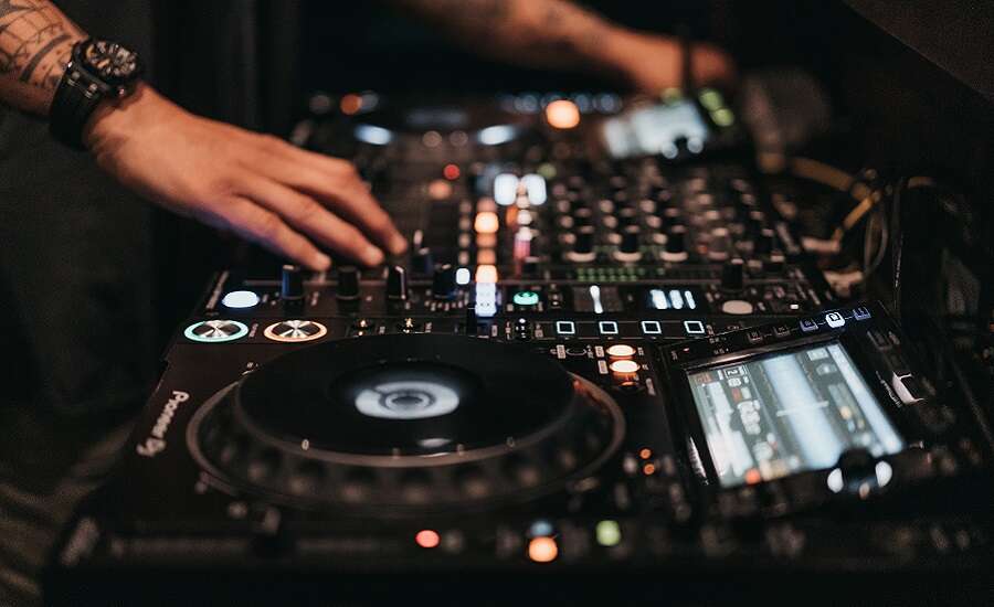 Moscow’s Nightlife Rodnya club