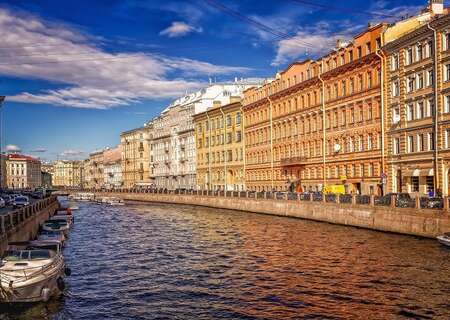 St Petersburg, Russia
Photo by  Peter H website Pixabay 