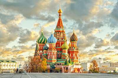 City Tour with Visit to St. Basils & Red Sq. with transport