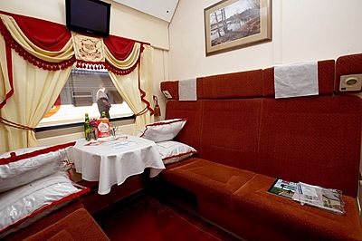 Red Arrow train 1st class cabin
